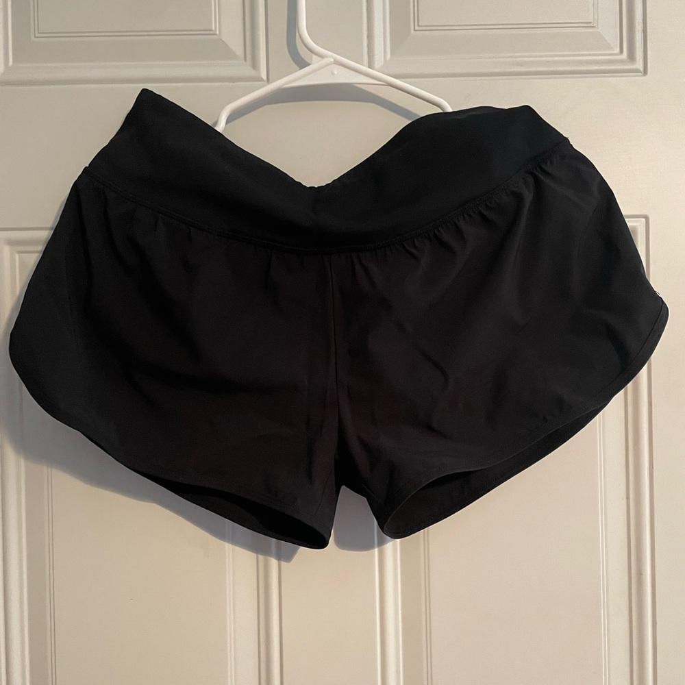 Zyia Trainer Shorts Size Medium